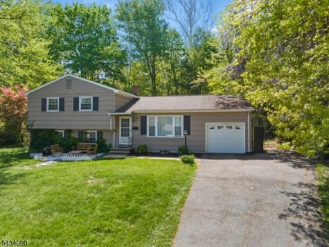 28 Ethan Drive New Providence NJ 07974