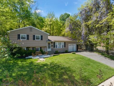 28 Ethan Drive New Providence NJ 07974