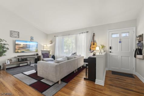 28 Ethan Drive New Providence NJ 07974