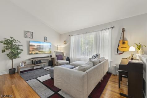 28 Ethan Drive New Providence NJ 07974