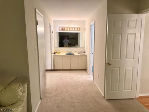 37 Highmount Avenue Warren NJ 07059