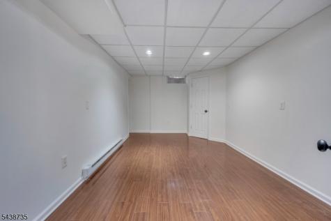 8 Glen Eagles Road Washington NJ 07882