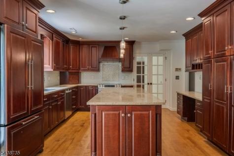 8 Glen Eagles Road Washington NJ 07882