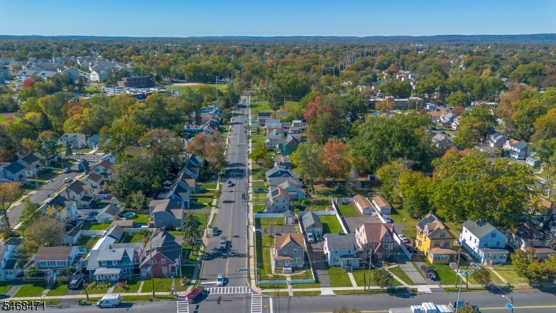 824 Chestnut Street Roselle NJ 07203