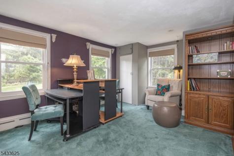 449 Stamets Road Holland NJ 08848