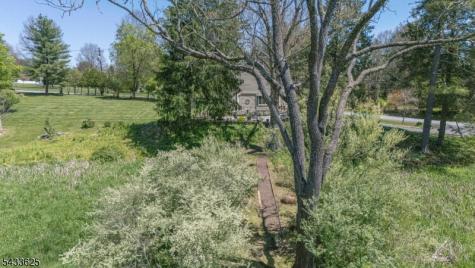 449 Stamets Road Holland NJ 08848
