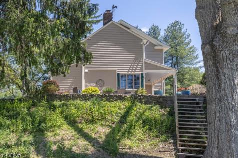 449 Stamets Road Holland NJ 08848