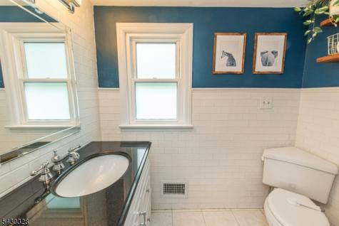 13 Elmwood Terrace Wayne NJ 07470
