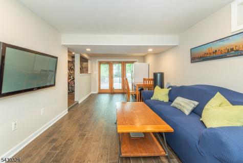 13 Elmwood Terrace Wayne NJ 07470