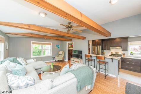 13 Elmwood Terrace Wayne NJ 07470
