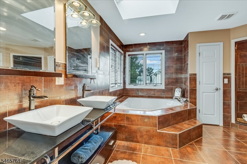 974 Ingersoll Terrace Union NJ 07083
