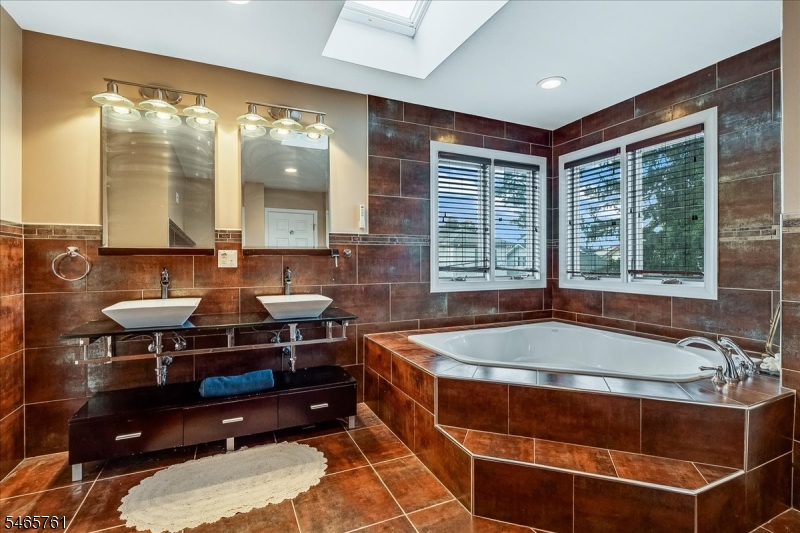 974 Ingersoll Terrace Union NJ 07083