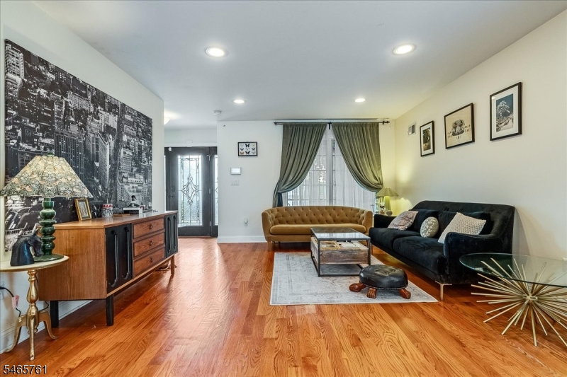 974 Ingersoll Terrace Union NJ 07083