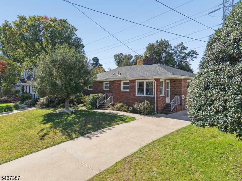 39 N Edward Street Sayreville NJ 08872