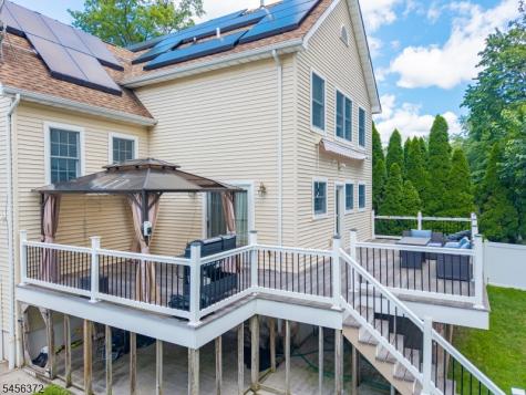 207 Stonehouse Road Bloomfield NJ 07028