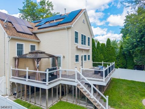 207 Stonehouse Road Bloomfield NJ 07028
