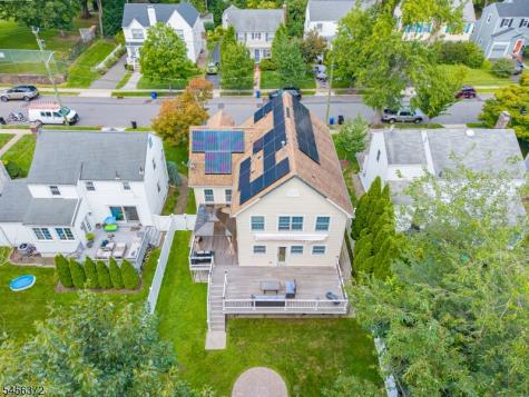 207 Stonehouse Road Bloomfield NJ 07028