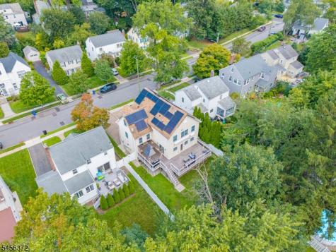 207 Stonehouse Road Bloomfield NJ 07028