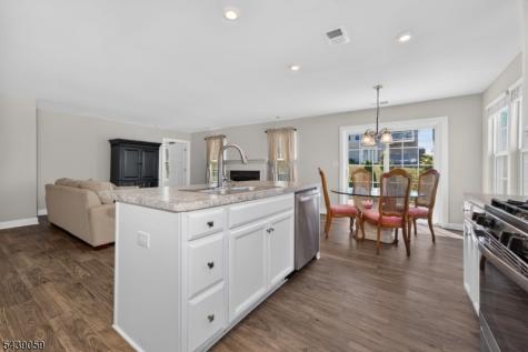 101 Mountain View Lane Mansfield NJ 07865