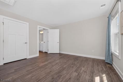 101 Mountain View Lane Mansfield NJ 07865