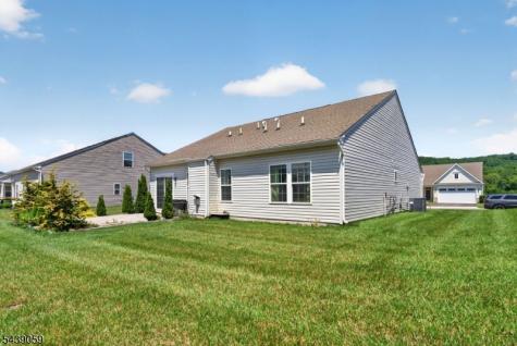 101 Mountain View Lane Mansfield NJ 07865