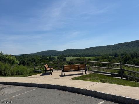 101 Mountain View Lane Mansfield NJ 07865