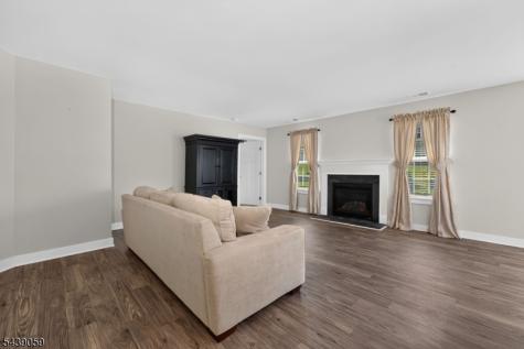 101 Mountain View Lane Mansfield NJ 07865