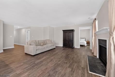101 Mountain View Lane Mansfield NJ 07865