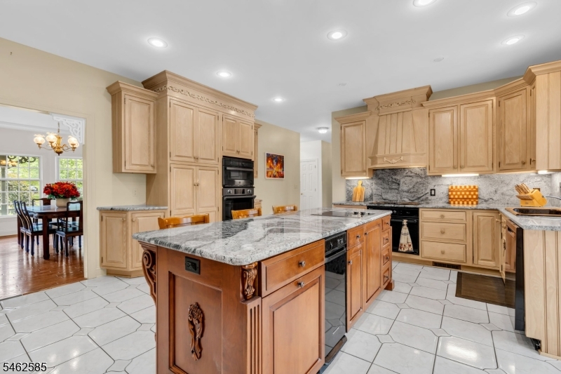 47 Rustic Trail Raritan NJ 08822