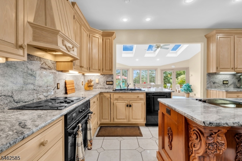 47 Rustic Trail Raritan NJ 08822