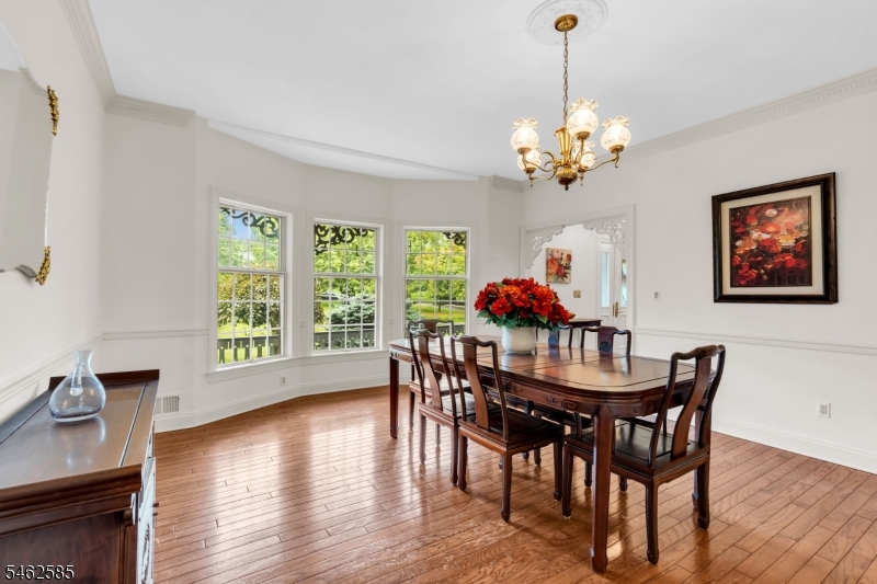 47 Rustic Trail Raritan NJ 08822