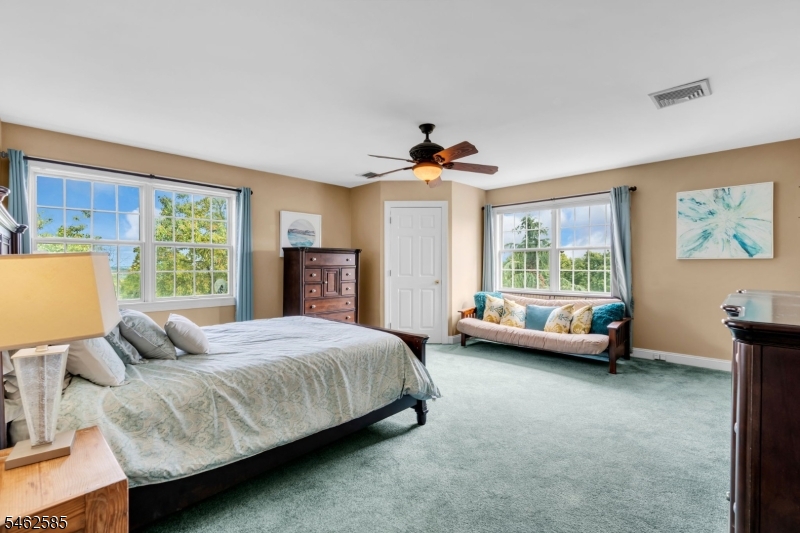 47 Rustic Trail Raritan NJ 08822