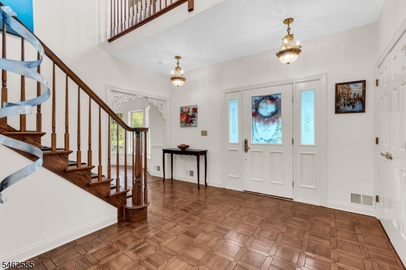 47 Rustic Trail Raritan NJ 08822