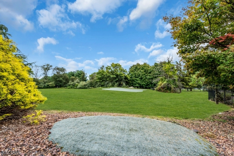 47 Rustic Trail Raritan NJ 08822