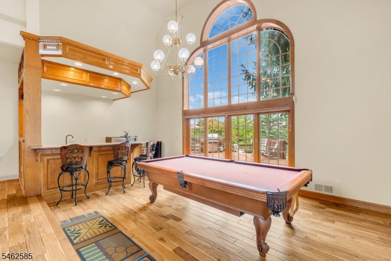 47 Rustic Trail Raritan NJ 08822