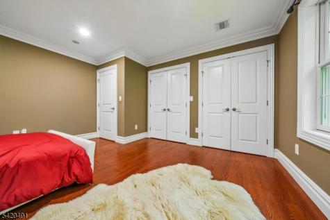 72 Hook Mountain Road Montville NJ 07045