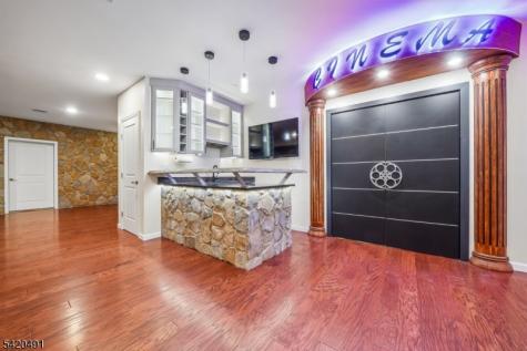 72 Hook Mountain Road Montville NJ 07045