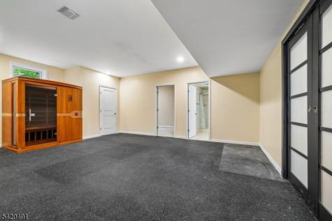 72 Hook Mountain Road Montville NJ 07045
