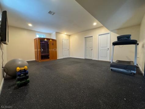 72 Hook Mountain Road Montville NJ 07045