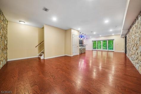 72 Hook Mountain Road Montville NJ 07045
