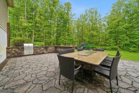 72 Hook Mountain Road Montville NJ 07045