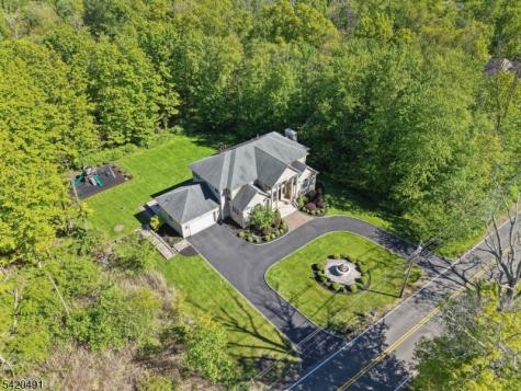 72 Hook Mountain Road Montville NJ 07045