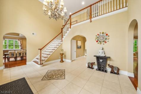 72 Hook Mountain Road Montville NJ 07045
