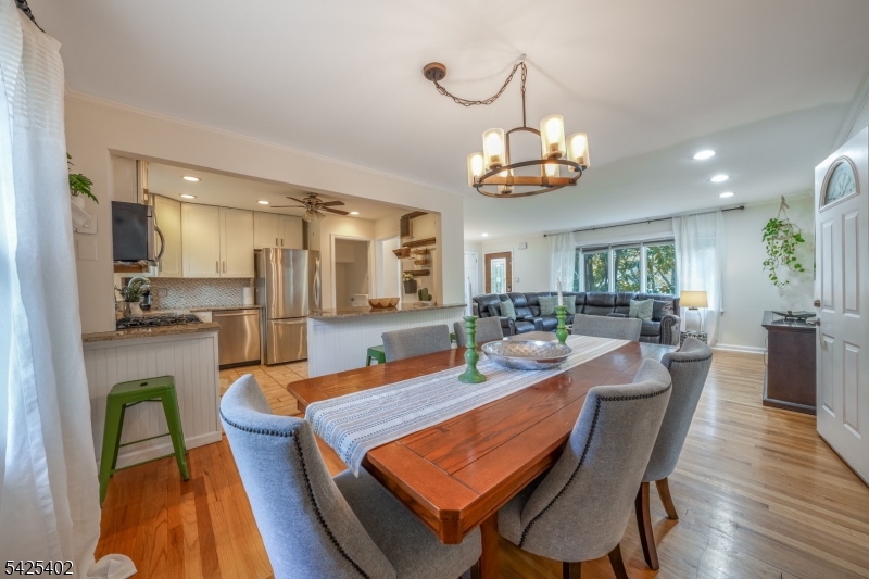 2 Dogwood Terrace Livingston NJ 07039
