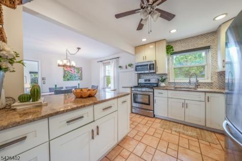 2 Dogwood Terrace Livingston NJ 07039