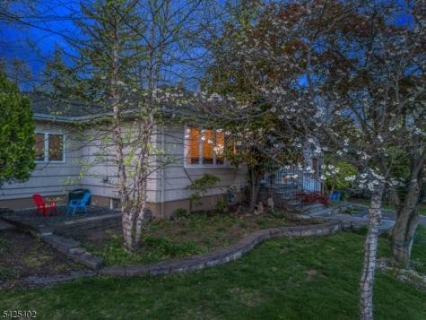2 Dogwood Terrace Livingston NJ 07039