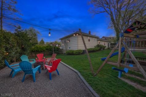 2 Dogwood Terrace Livingston NJ 07039