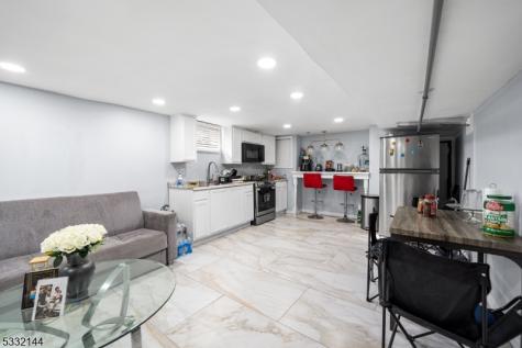 100 N Munn Avenue East Orange NJ 07017