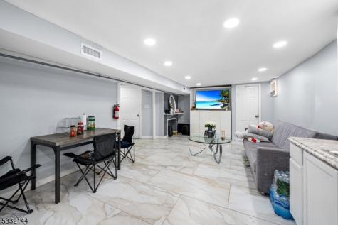 100 N Munn Avenue East Orange NJ 07017