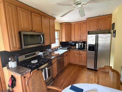 36 William Street Lincoln Park NJ 07035